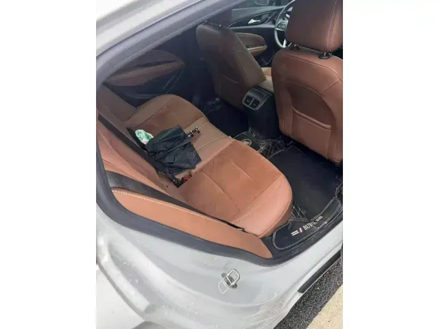 Buick Regal — Фото автомобиля 5