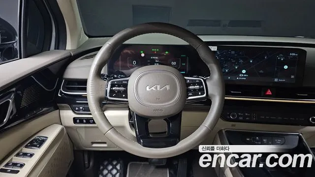 Kia Carnival Generation 4 — Фото автомобиля 18