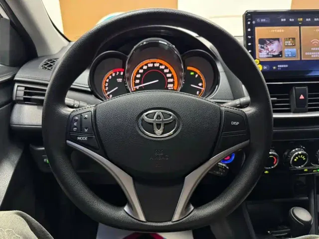 Toyota YARiS L Zhi Xuan — Фото автомобиля 11