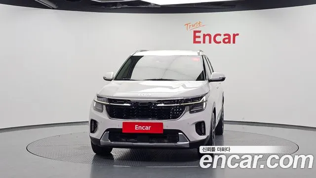 Kia Seltos — Фото автомобиля 3