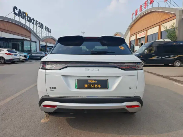 BYD Song L DM-i — Фото автомобиля 8