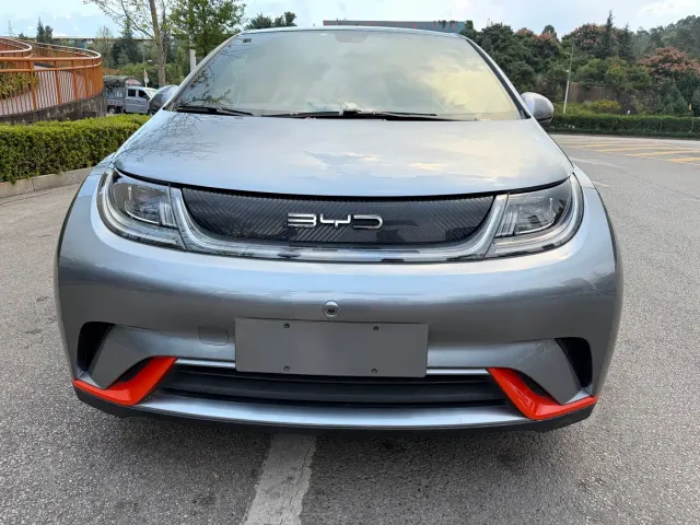 BYD Dolphin — Фото автомобиля 2
