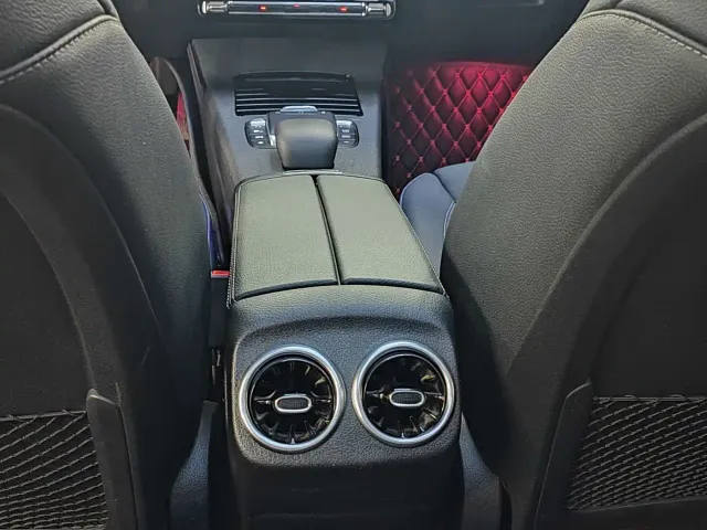 Mercedes-Benz A-Class — Фото автомобиля 10