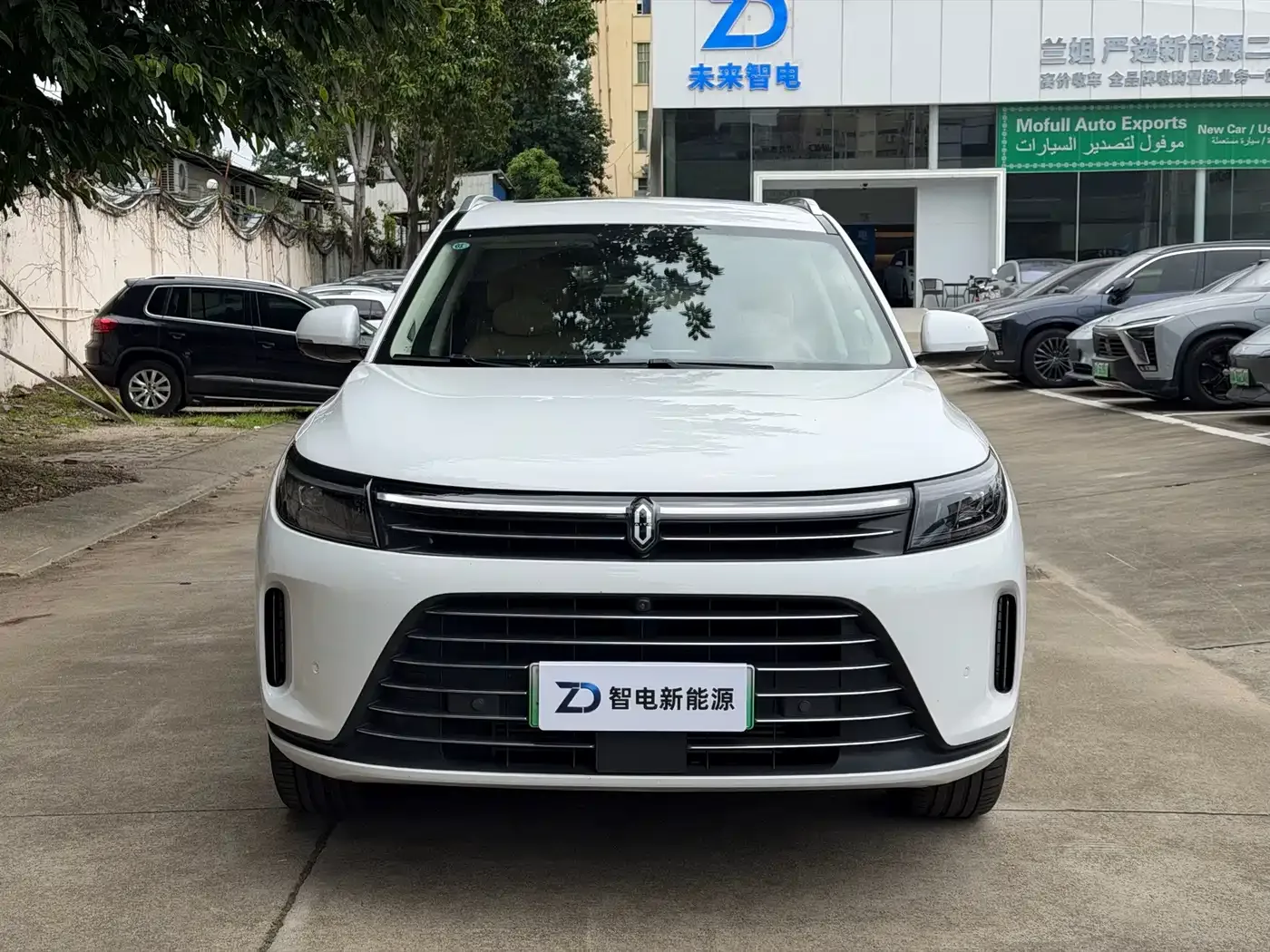 AITO Wenjie AITO M7 2022 1.5T AWD Luxury Edition — Фото автомобиля 2