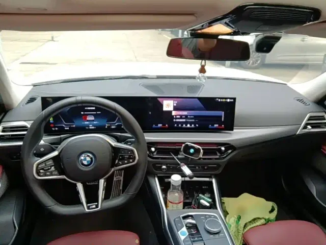 BMW i3 — Фото автомобиля 9