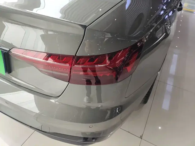 Audi S4 — Фото автомобиля 7