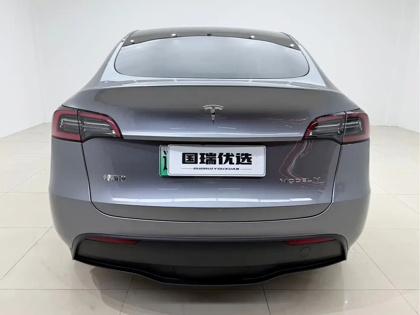 Tesla Model Y 2024 Rear-Wheel Drive Version — Фото автомобиля 5