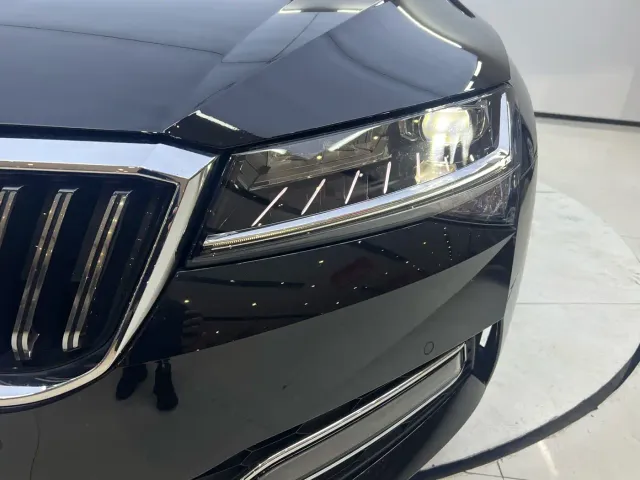 Skoda Superb — Фото автомобиля 7