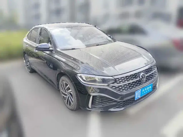 Volkswagen Lavida — Фото автомобиля 3