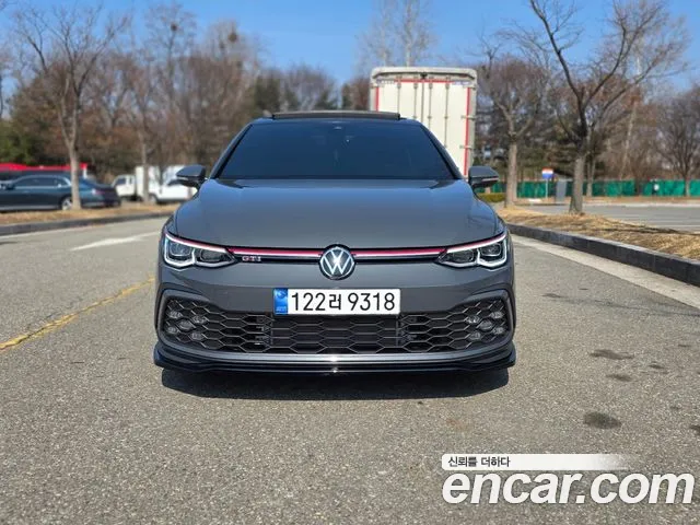 Фотография автомобиля — Volkswagen Golf Generation 8