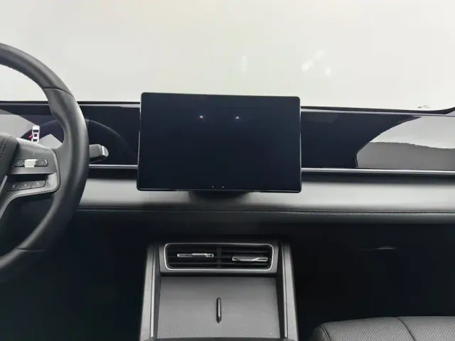 BYD Qin L — Фото автомобиля 12