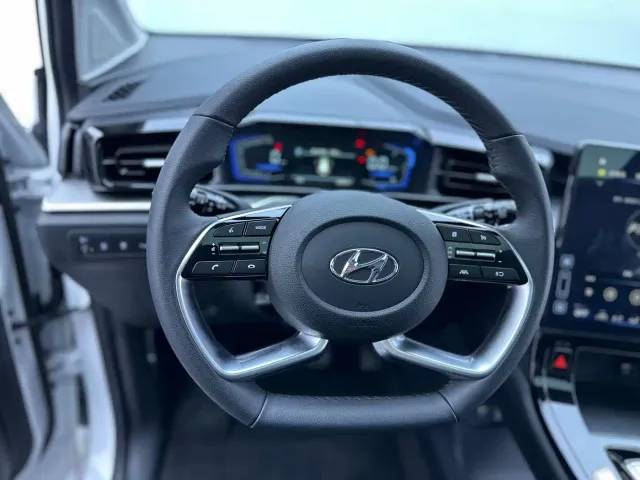 Hyundai Custo — Фото автомобиля 16