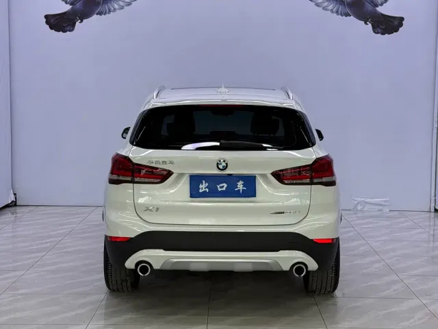 BMW X1 — Фото автомобиля 5