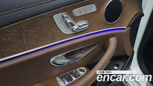 Mercedes-Benz E-Class W213 — Фото автомобиля 28