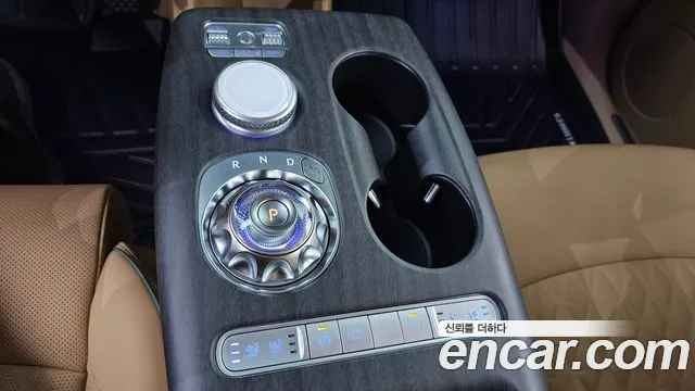 Genesis GV60 — Фото автомобиля 8