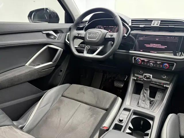 Audi Q3 — Фото автомобиля 8