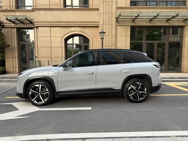 Nio ES7 — Фото автомобиля 4