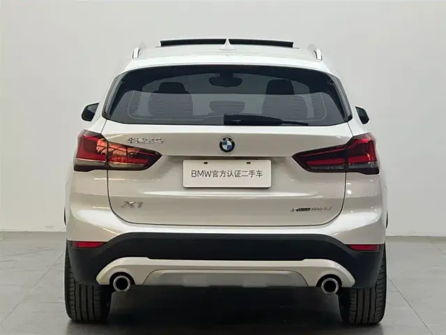 BMW X1 — Фото автомобиля 5