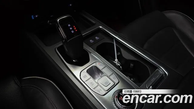 KG_Mobility_Ssangyong Rexton Rexton Arena Дизель 2.2 4WD — Фото автомобиля 9