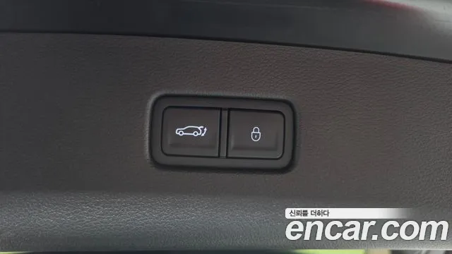 Genesis GV80 — Фото автомобиля 22