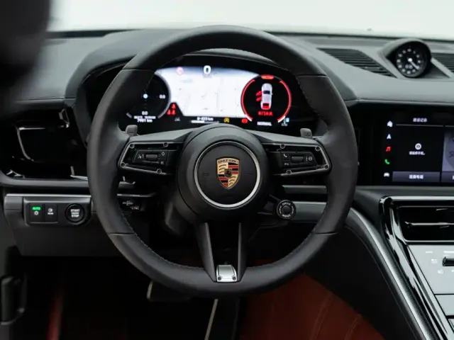 Porsche Panamera — Фото автомобиля 13