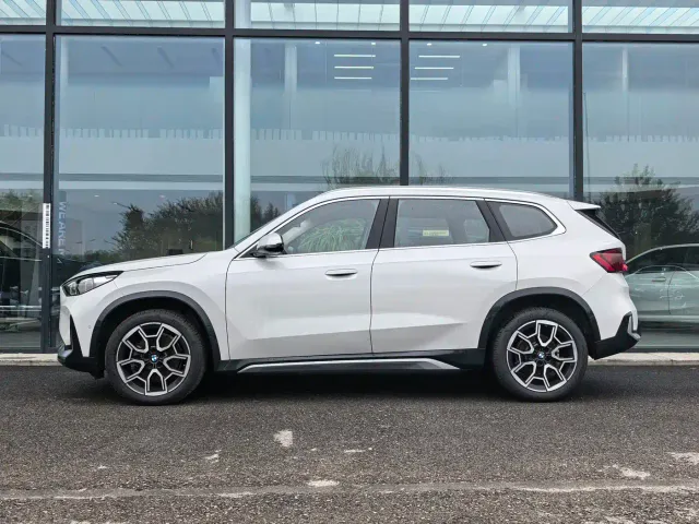 BMW X1 — Фото автомобиля 3