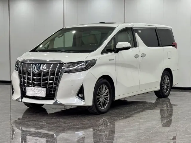 Фотография автомобиля — Toyota Alphard
