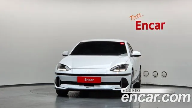 Hyundai Ioniq 6 — Фото автомобиля 3