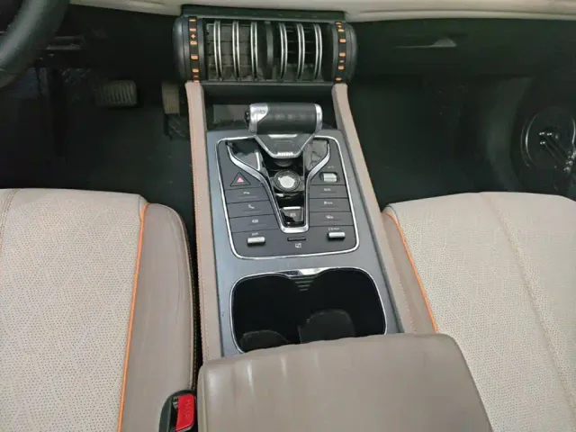 BYD Yuan PLUS — Фото автомобиля 13
