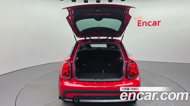 MINI Cooper — Фото автомобиля 25