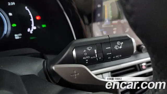 Lexus RX — Фото автомобиля 30