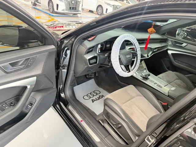 Audi A6L — Фото автомобиля 4