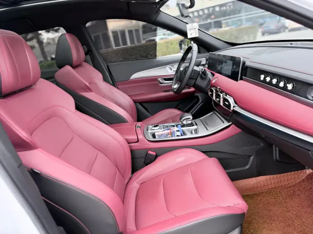 Jetour X70 Plus — Фото автомобиля 13