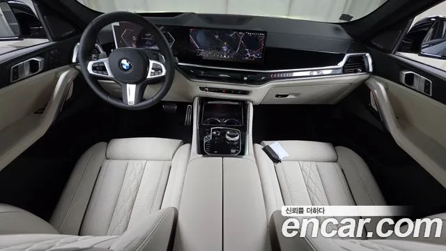 BMW X6 xDrive40i M Sport — Фото автомобиля 7