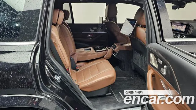 Mercedes-Benz GLS-Class — Фото автомобиля 9