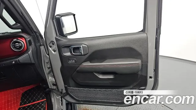 Jeep Wrangler JL — Фото автомобиля 23