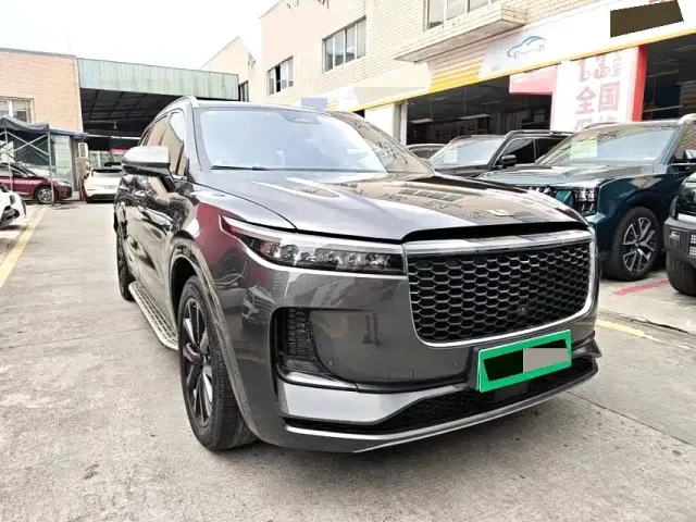Li Auto ONE — Фото автомобиля 3