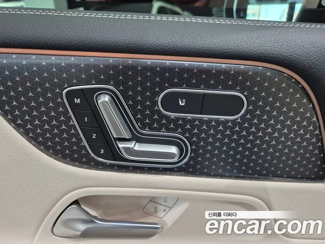 Mercedes-Benz EQB X243 — Фото автомобиля 18