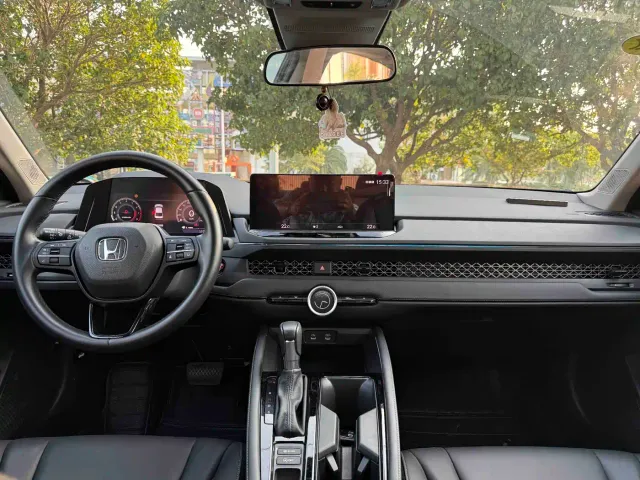 Honda Accord — Фото автомобиля 18