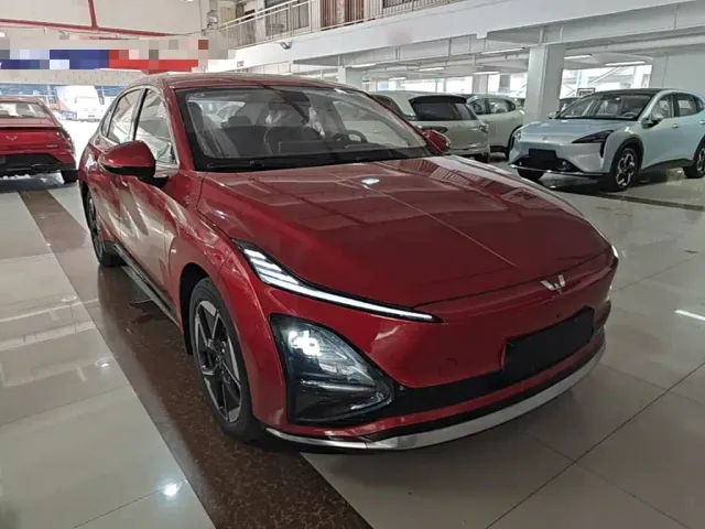 Wuling Starlight — Фото автомобиля 3