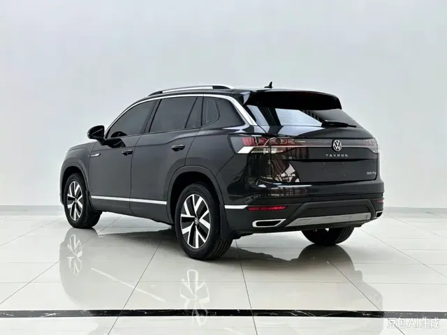 Volkswagen Tayron — Фото автомобиля 4