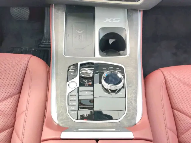 BMW X5 — Фото автомобиля 11