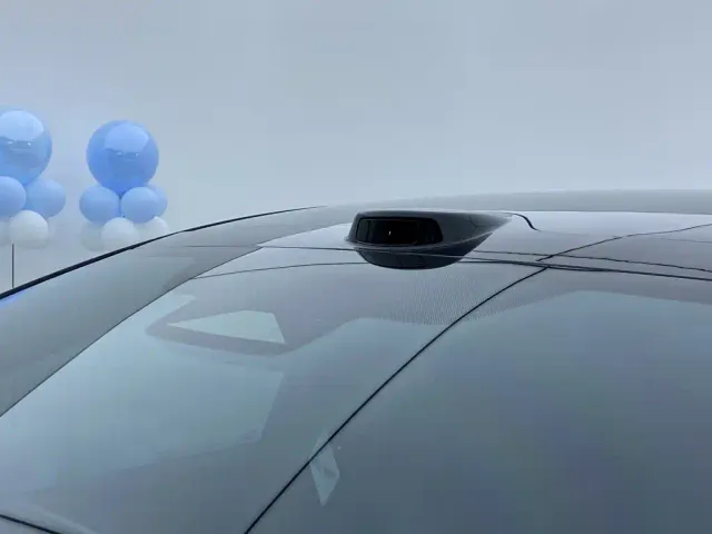 Li Auto i6 — Фото автомобиля 2