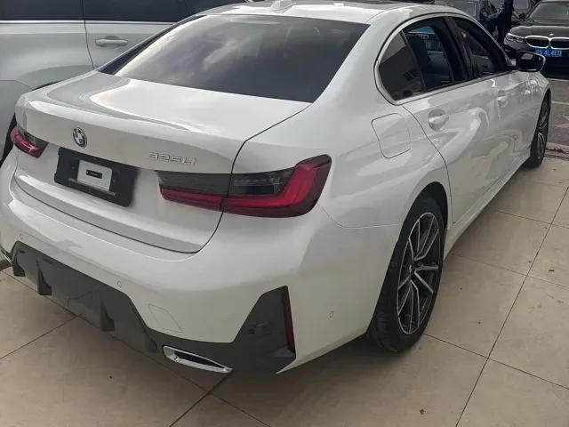 BMW 3 Series — Фото автомобиля 8