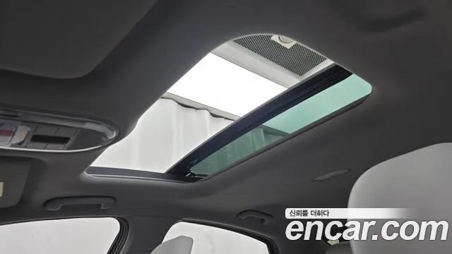 Hyundai Ioniq 6 — Фото автомобиля 21