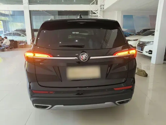 Buick Envision Plus — Фото автомобиля 5