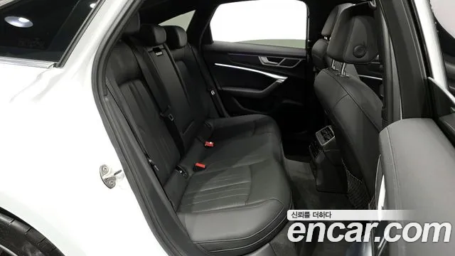 Audi A6 45 TFSI quattro Premium — Фото автомобиля 12