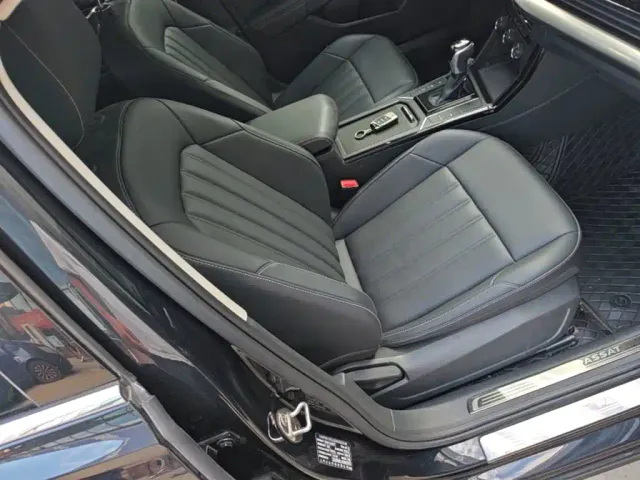Volkswagen Passat — Фото автомобиля 24