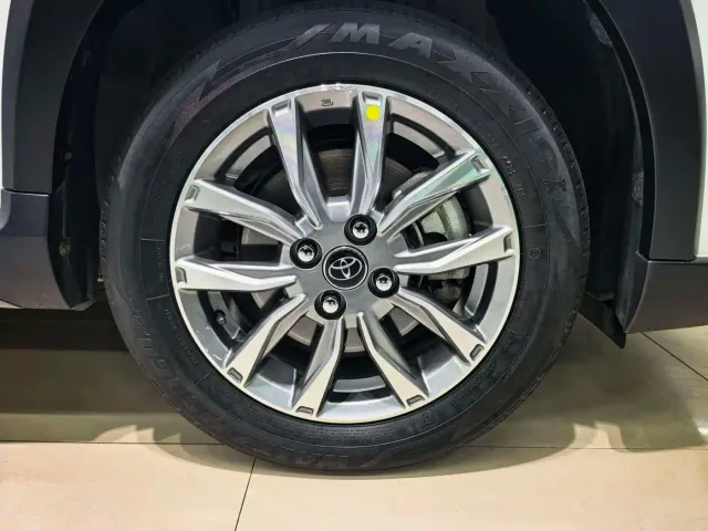 Toyota YARiS L Zhi Xuan — Фото автомобиля 6