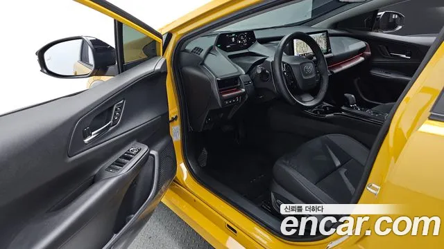 Toyota Prius — Фото автомобиля 11